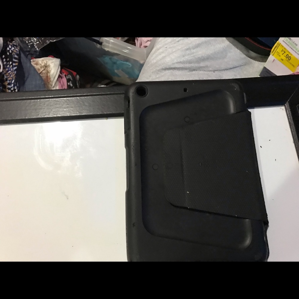 Mini iPad cases - Picture 3 of 7
